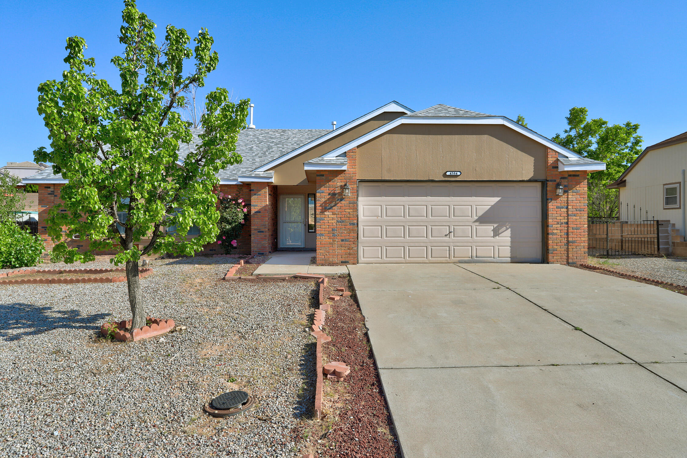 4584 PLATINUM Drive NE