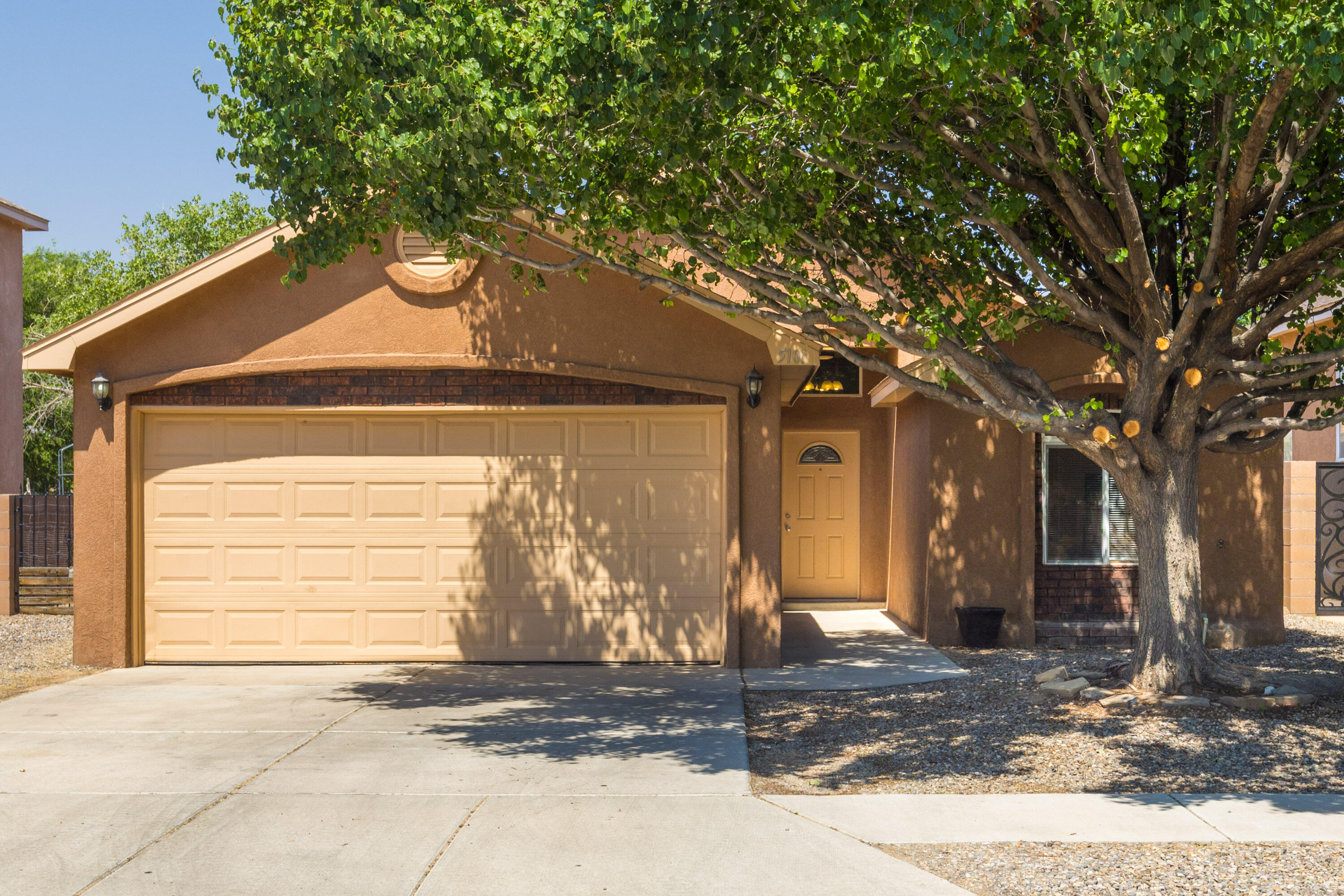 5101 W Glen Drive SW
