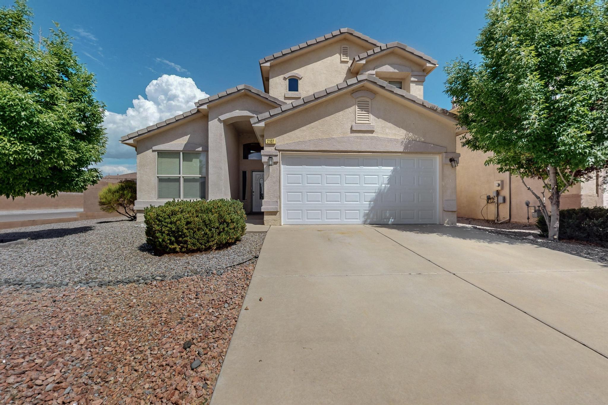 2107 VIOLETA Circle SE