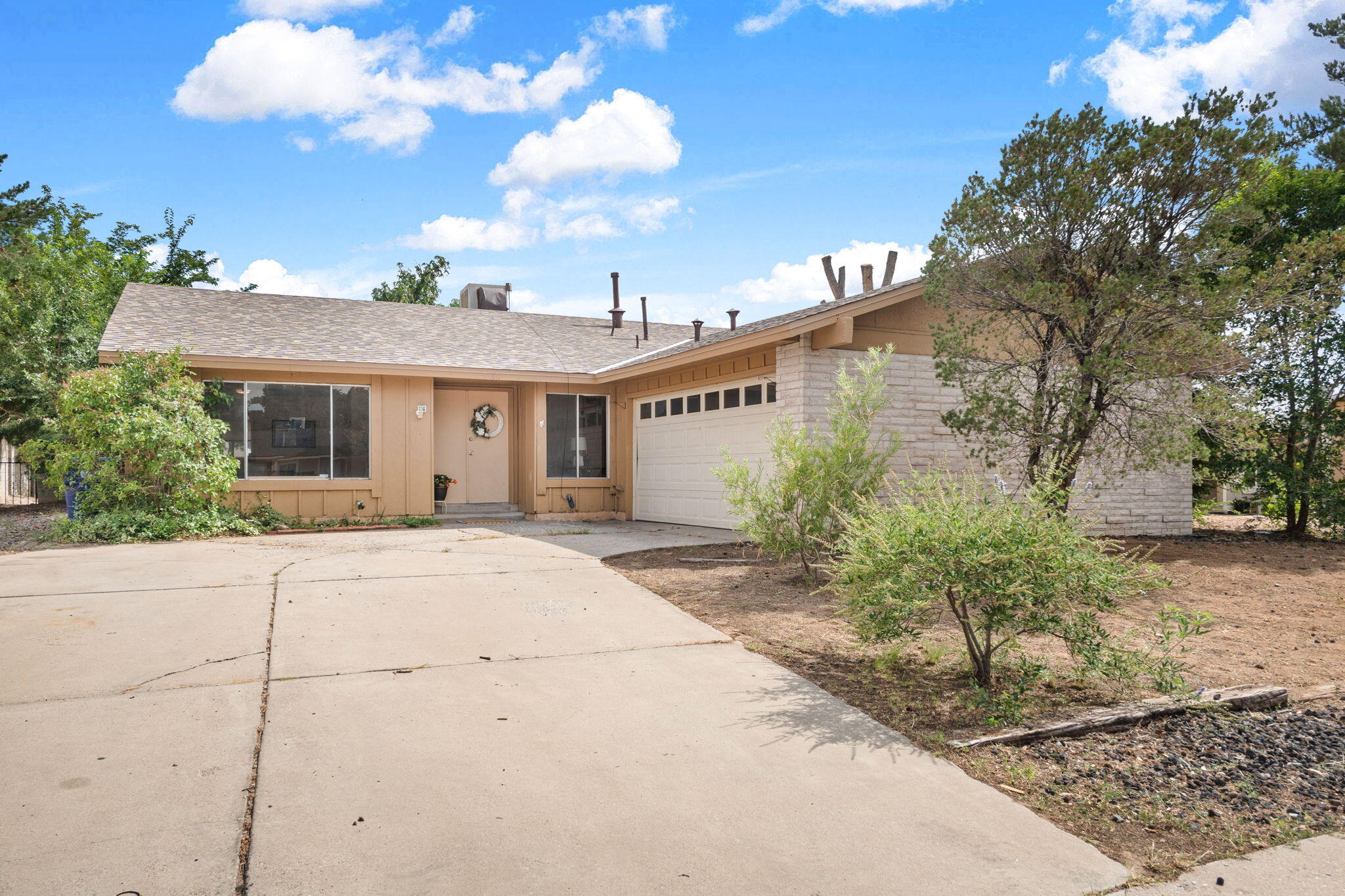 7100 WELTON Drive NE