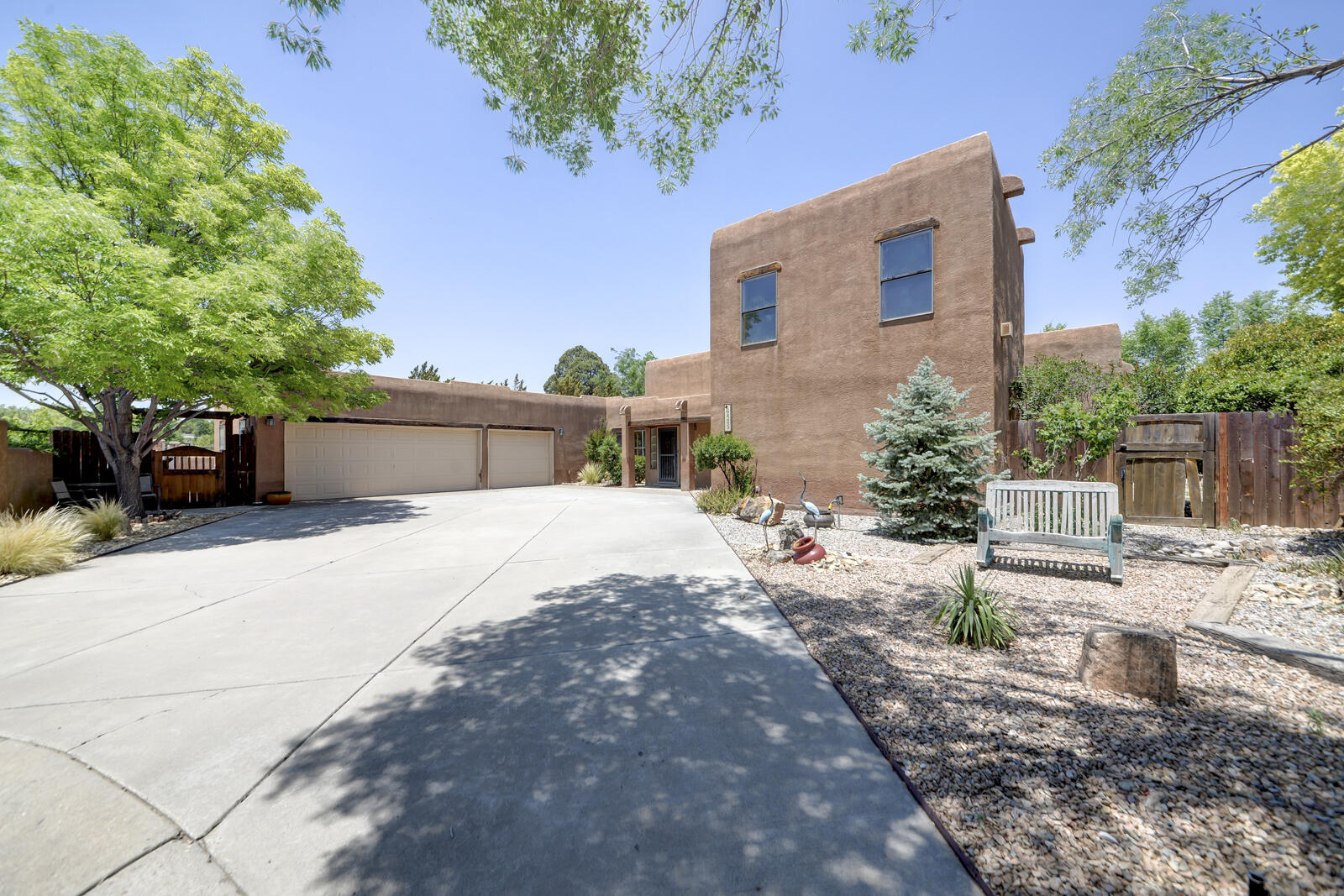 6425 GUADALUPE Place NW