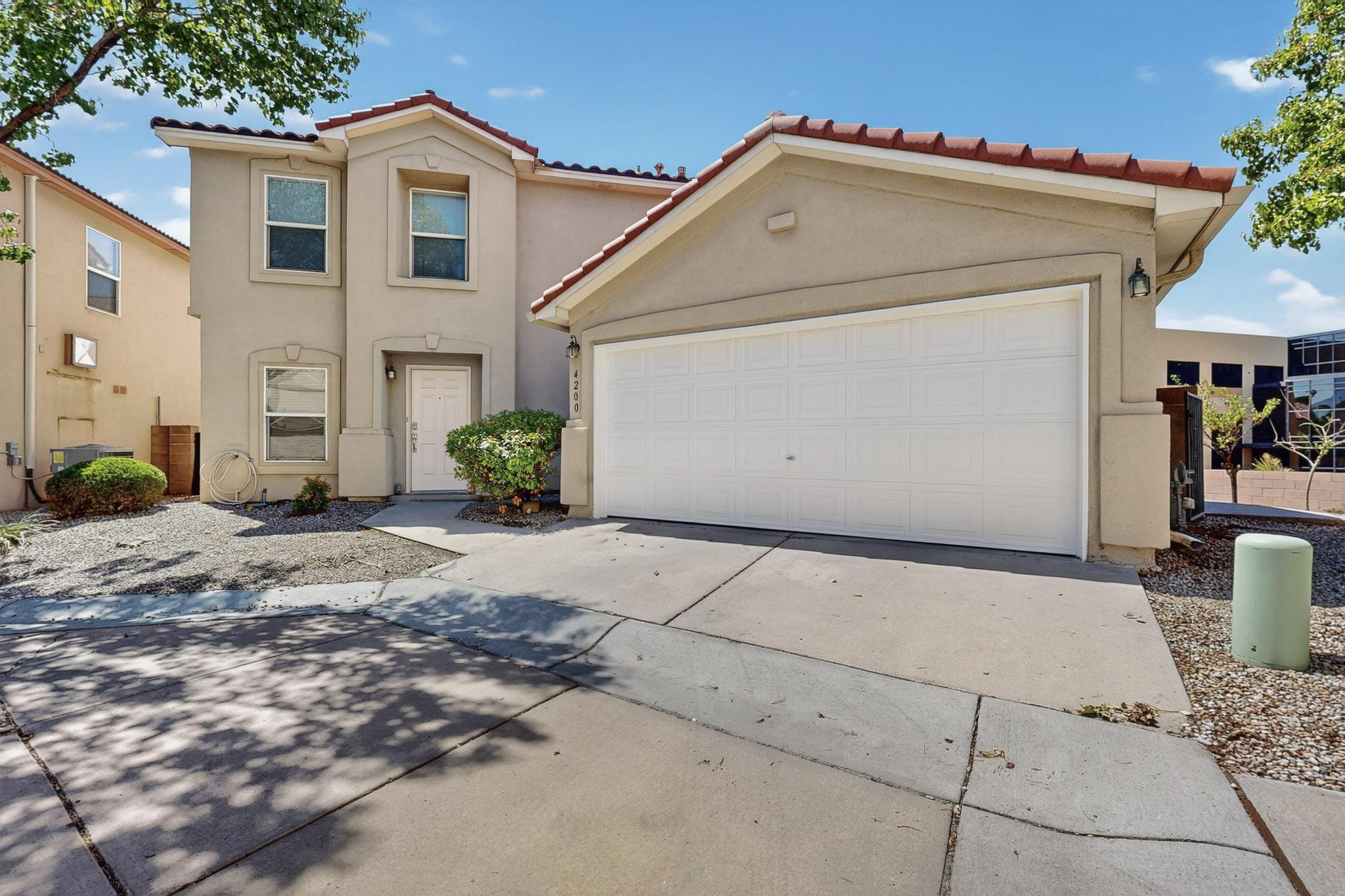 4200 ALTURA VISTA Lane NE