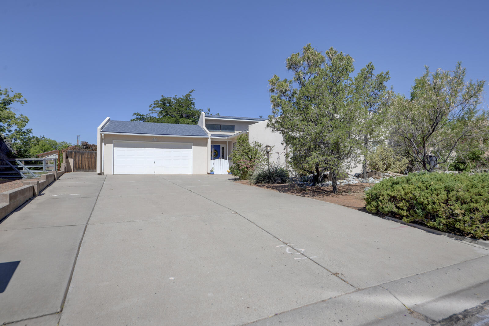 2775 PINEWOOD Drive SE