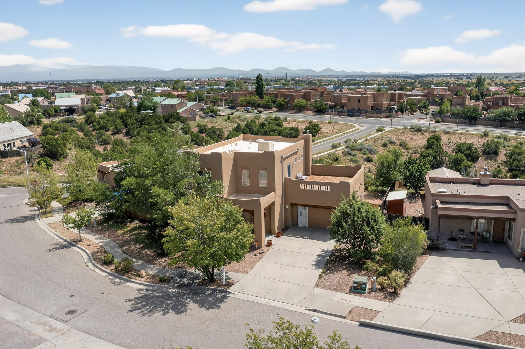 6808 SUNSET Circle