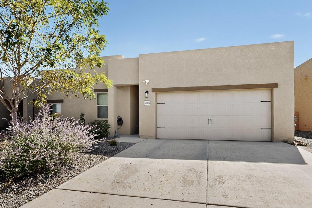 9908 SACATE BLANCO Avenue SW