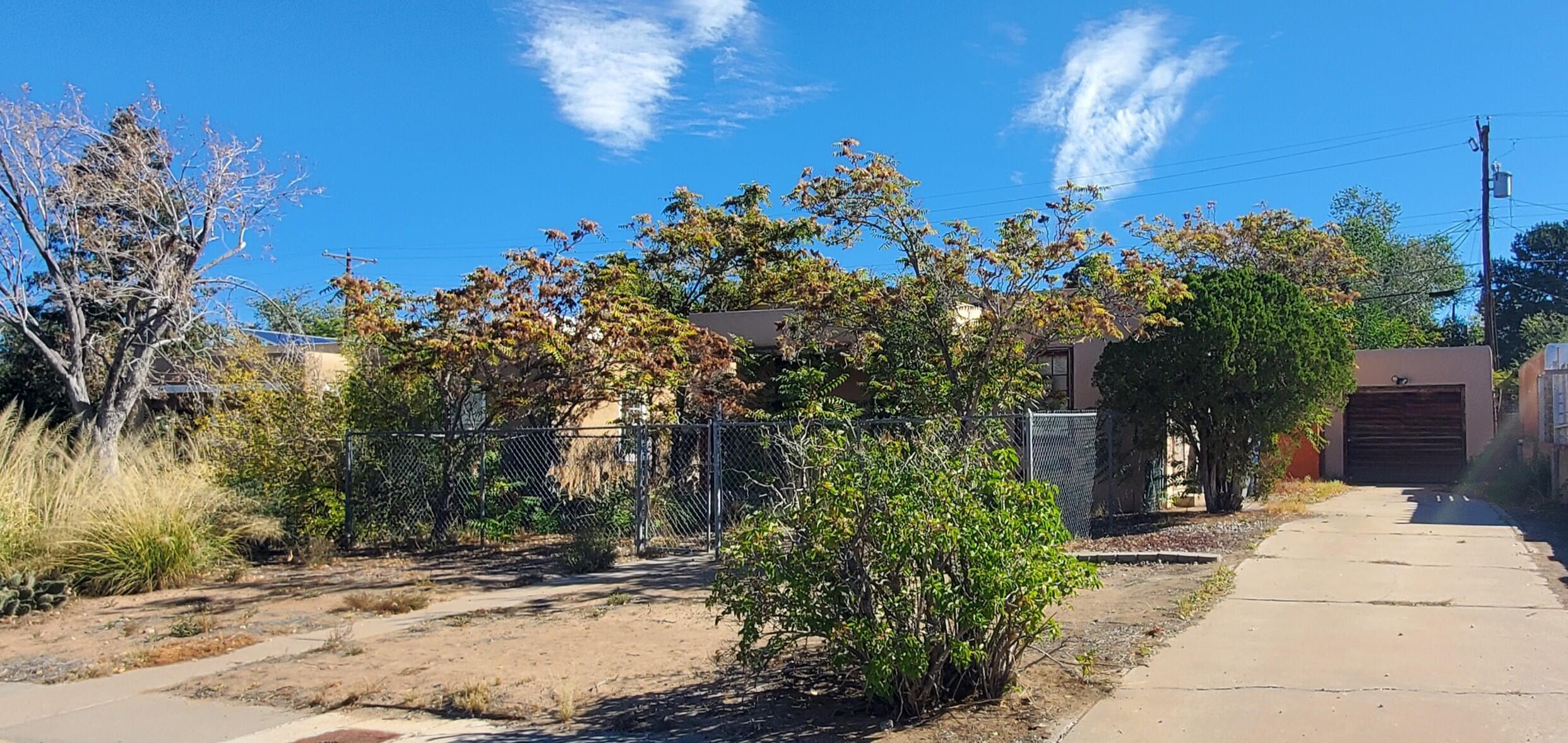 804 Princeton Drive SE