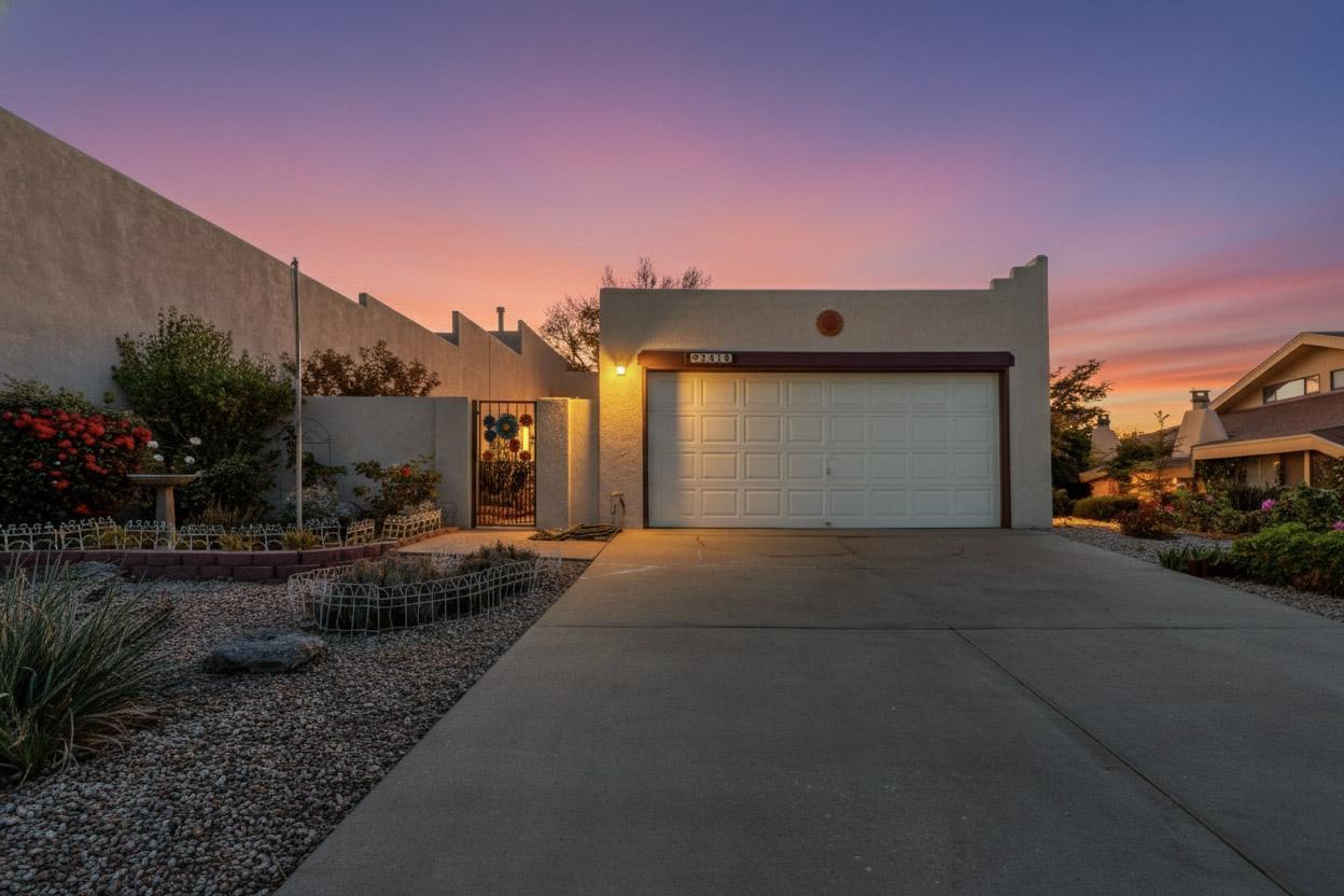 9816 Lagrima De Oro Road NE