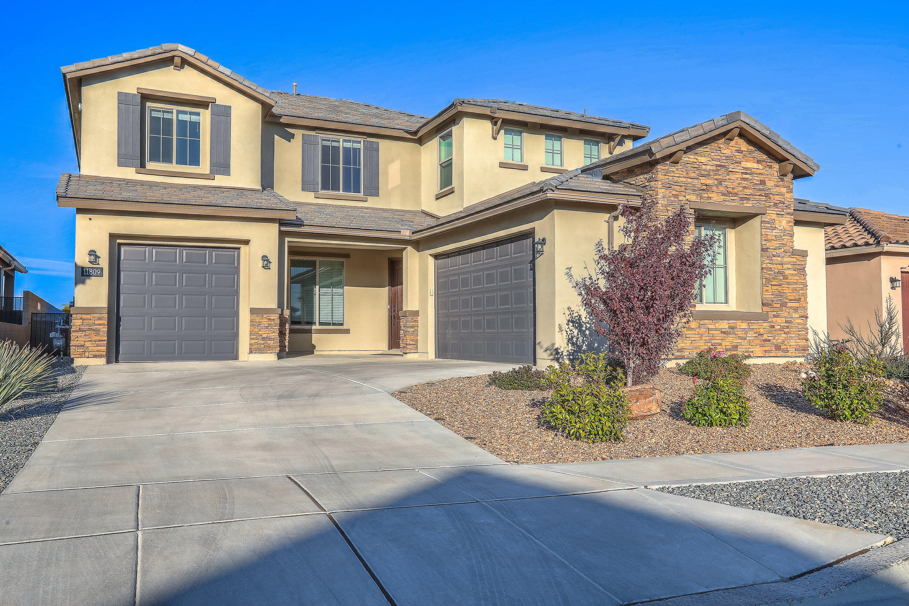 11809 N Star Trail NW