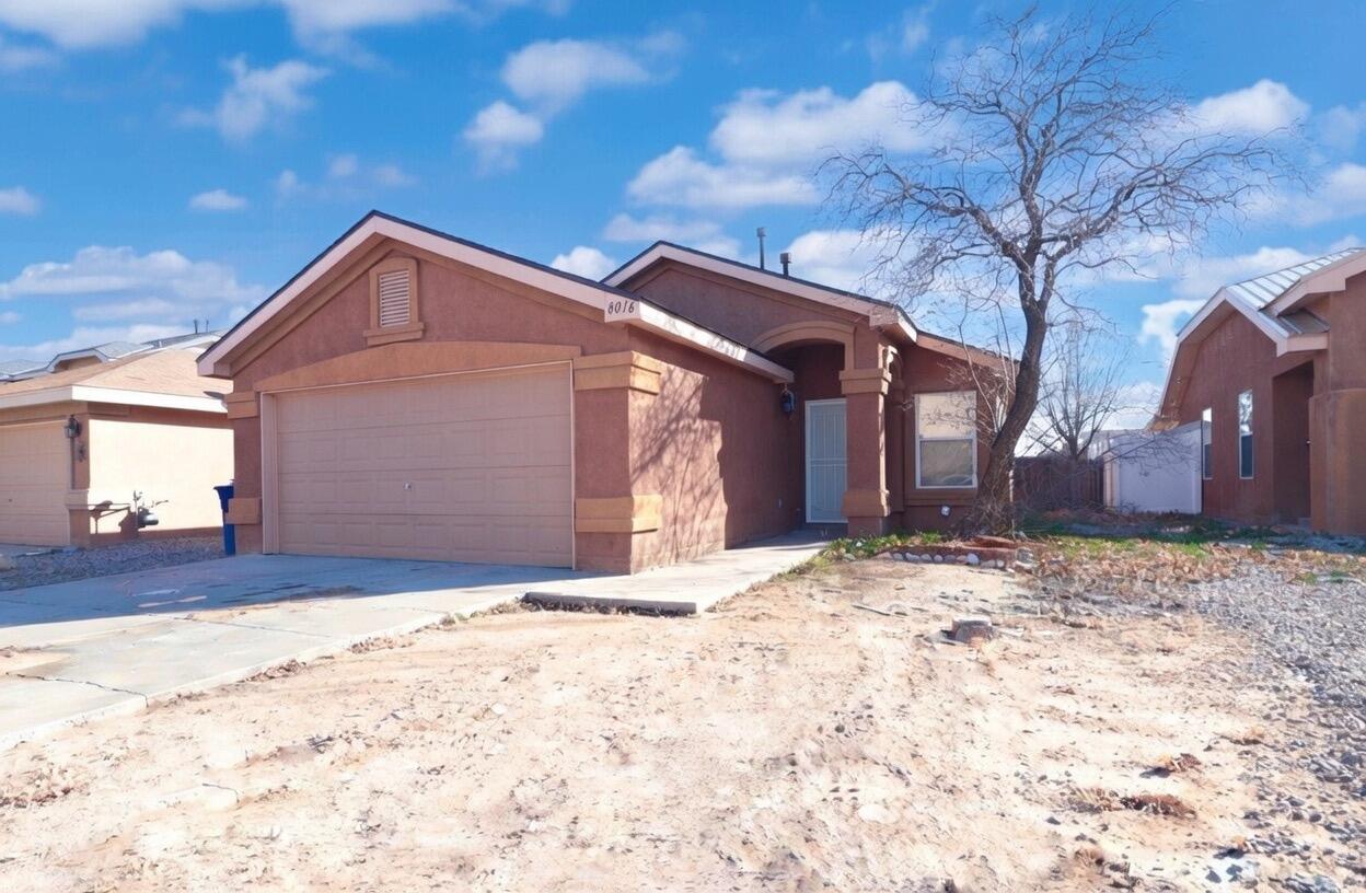 8016 Greythorn Road SW