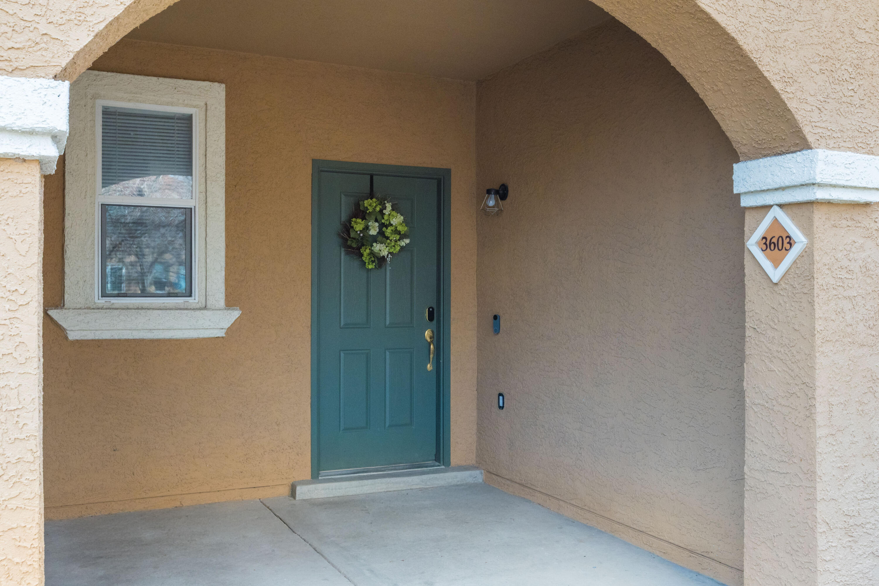601 Menaul Boulevard NE UNIT 3603