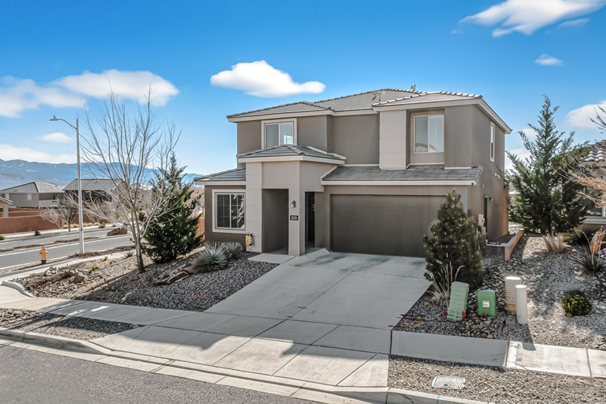3115 Allyson Way NE