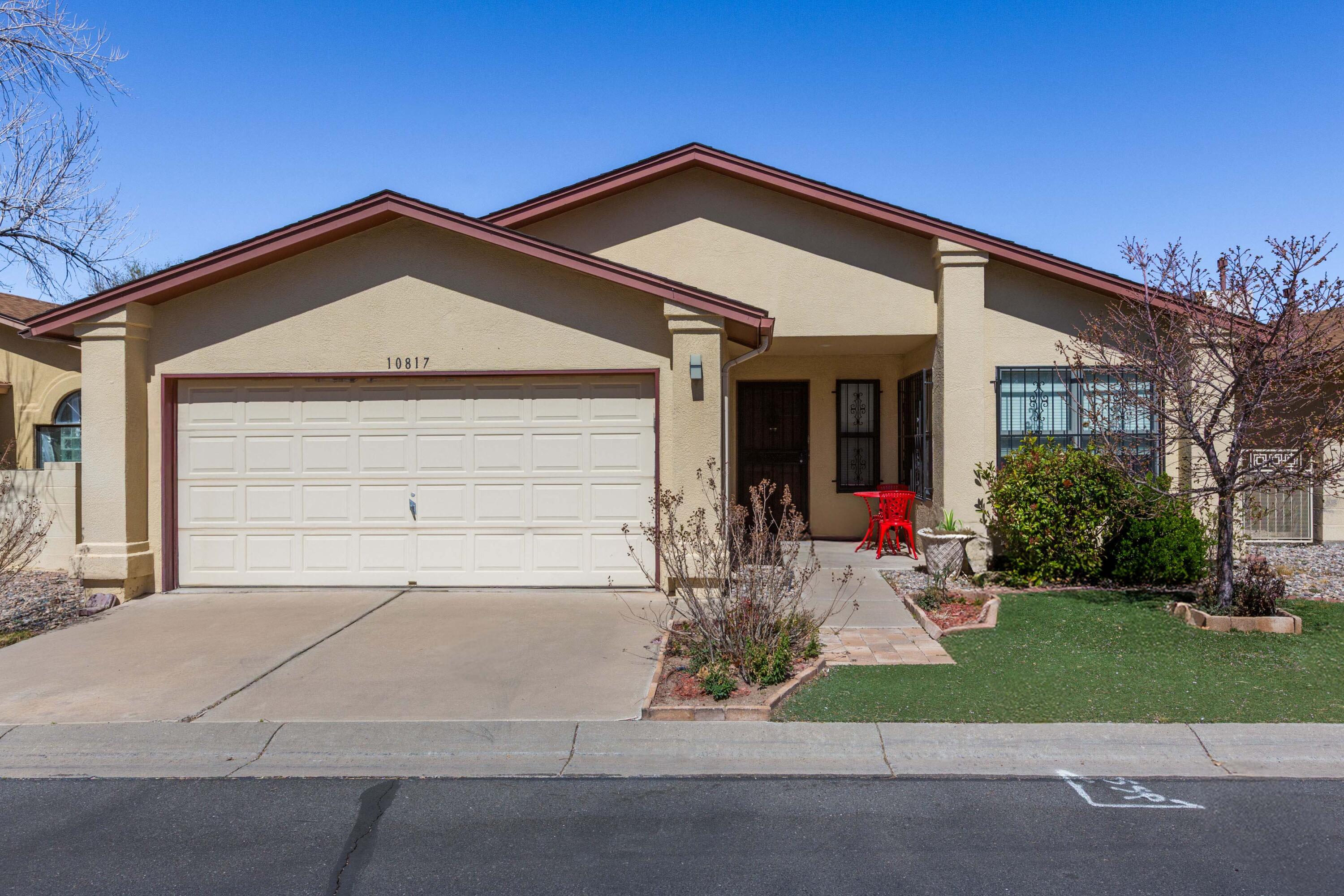 10817 Griffith Park Drive NE