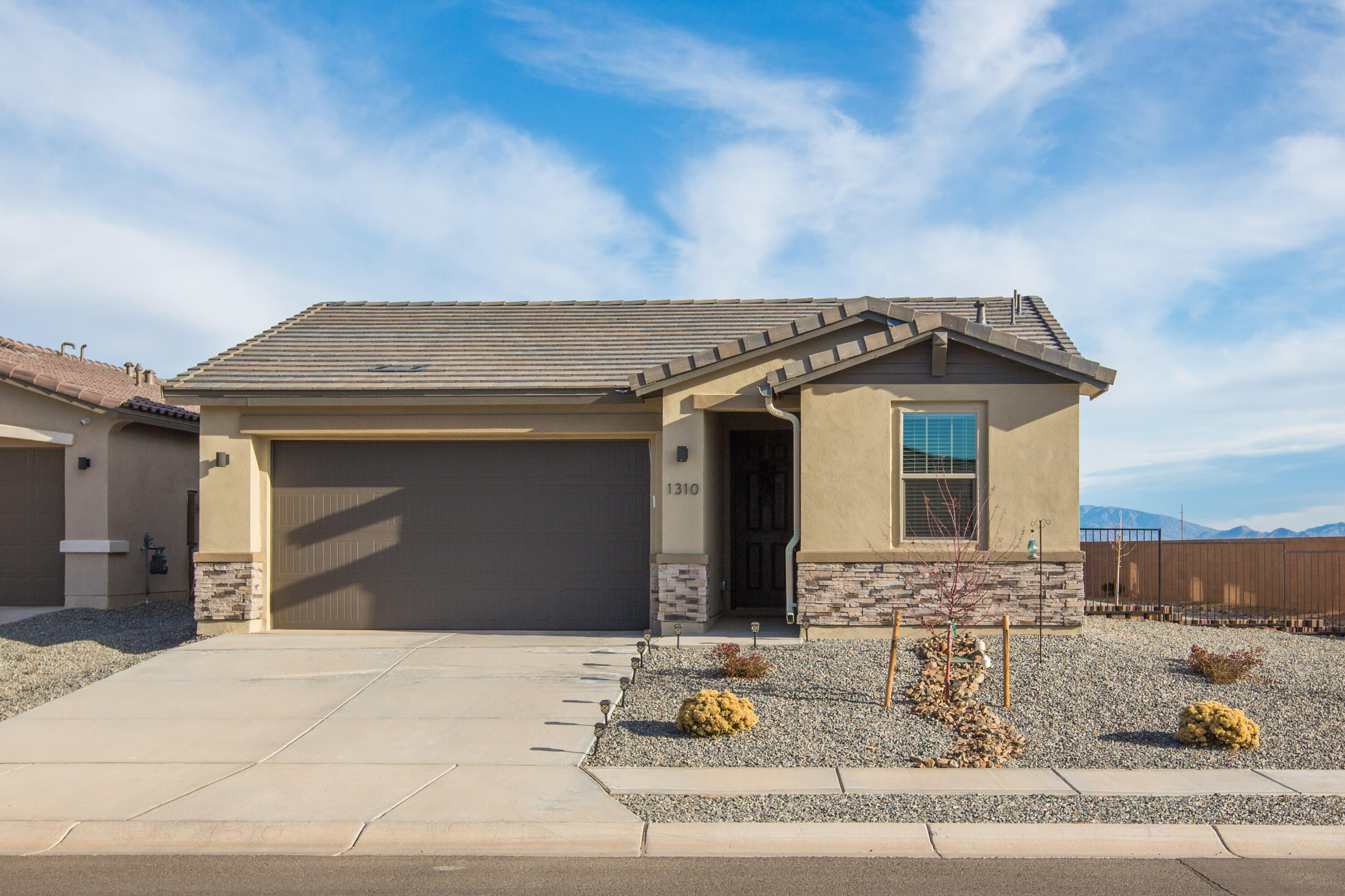 1310 Vallecito Court NW
