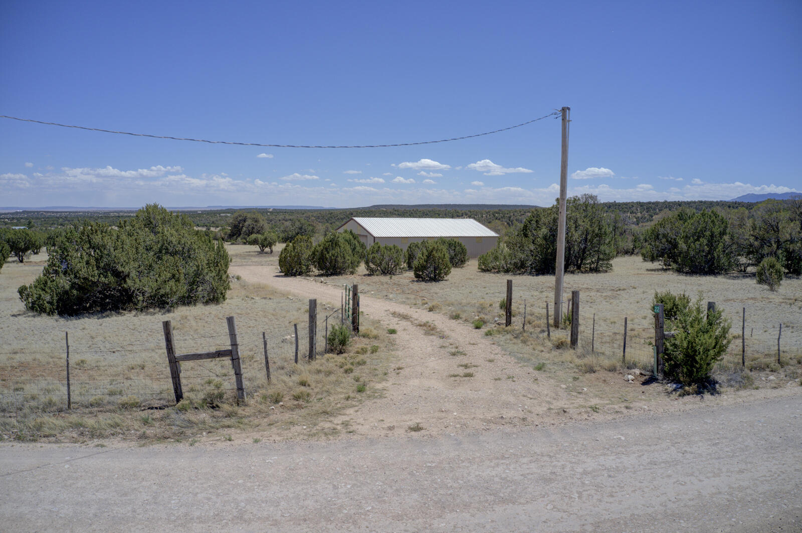 22 La Miga Canyon Road