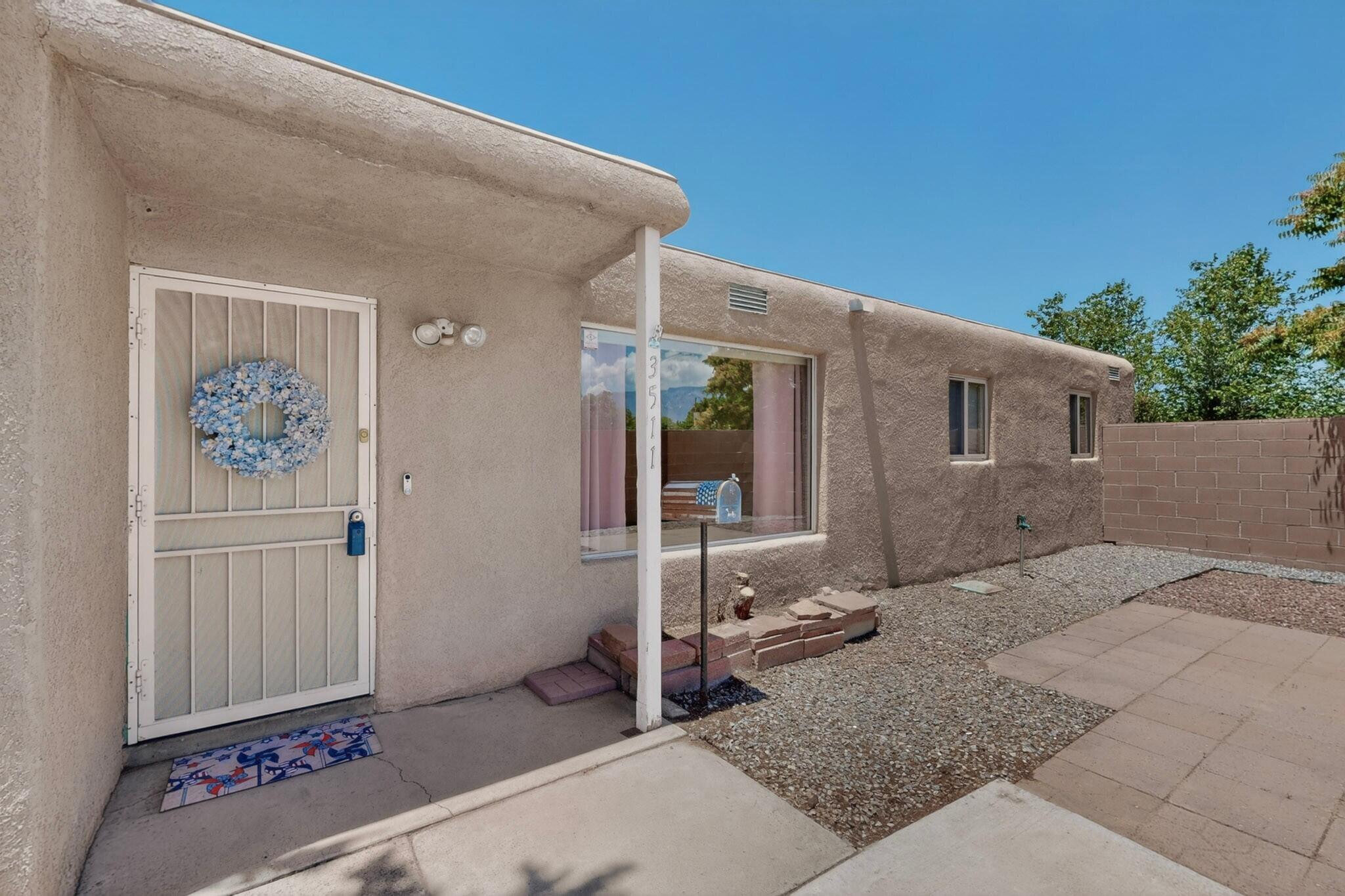 3511 La Veta Drive NE