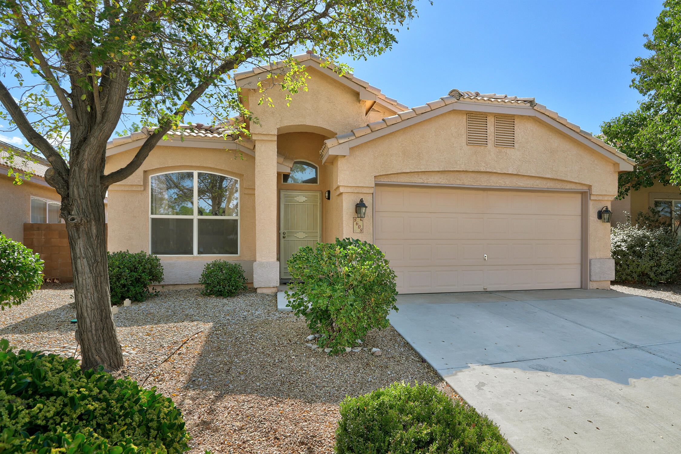 8608 Bluff Springs Drive NE