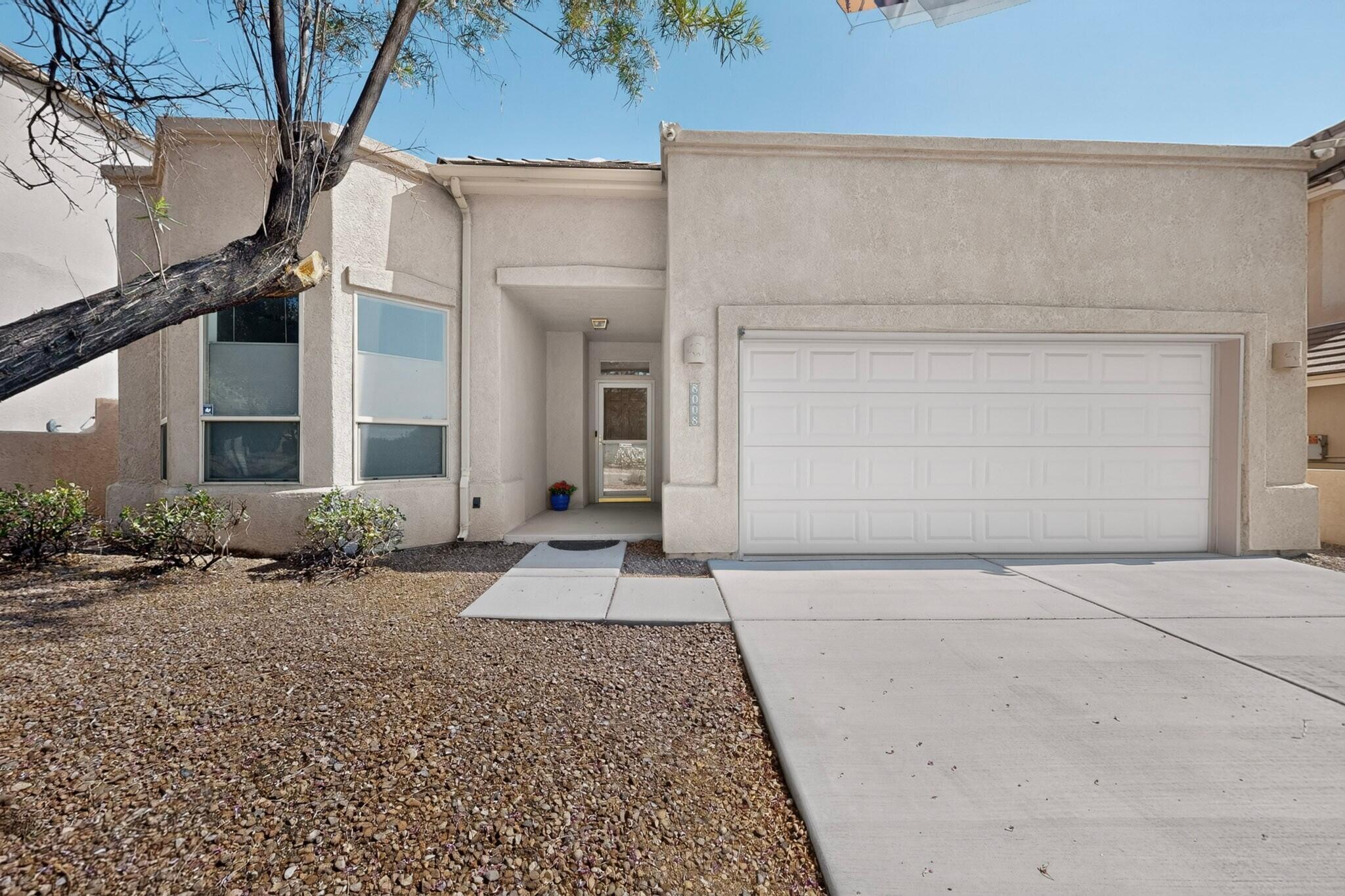 8008 Oso Rico Road NE