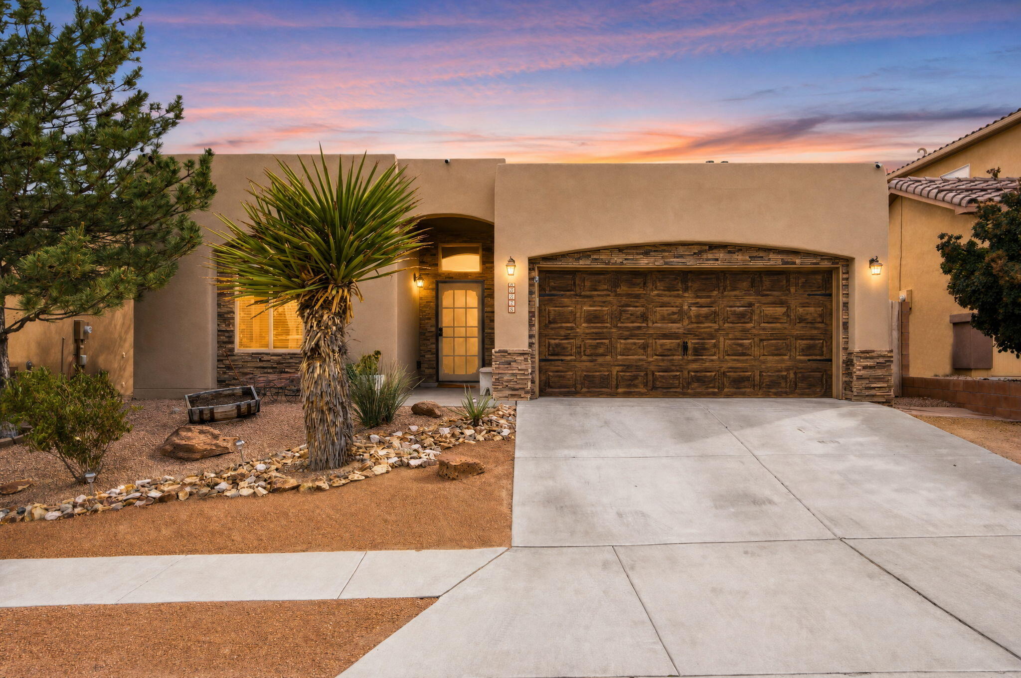 6548 Cliff Dweller Road NW