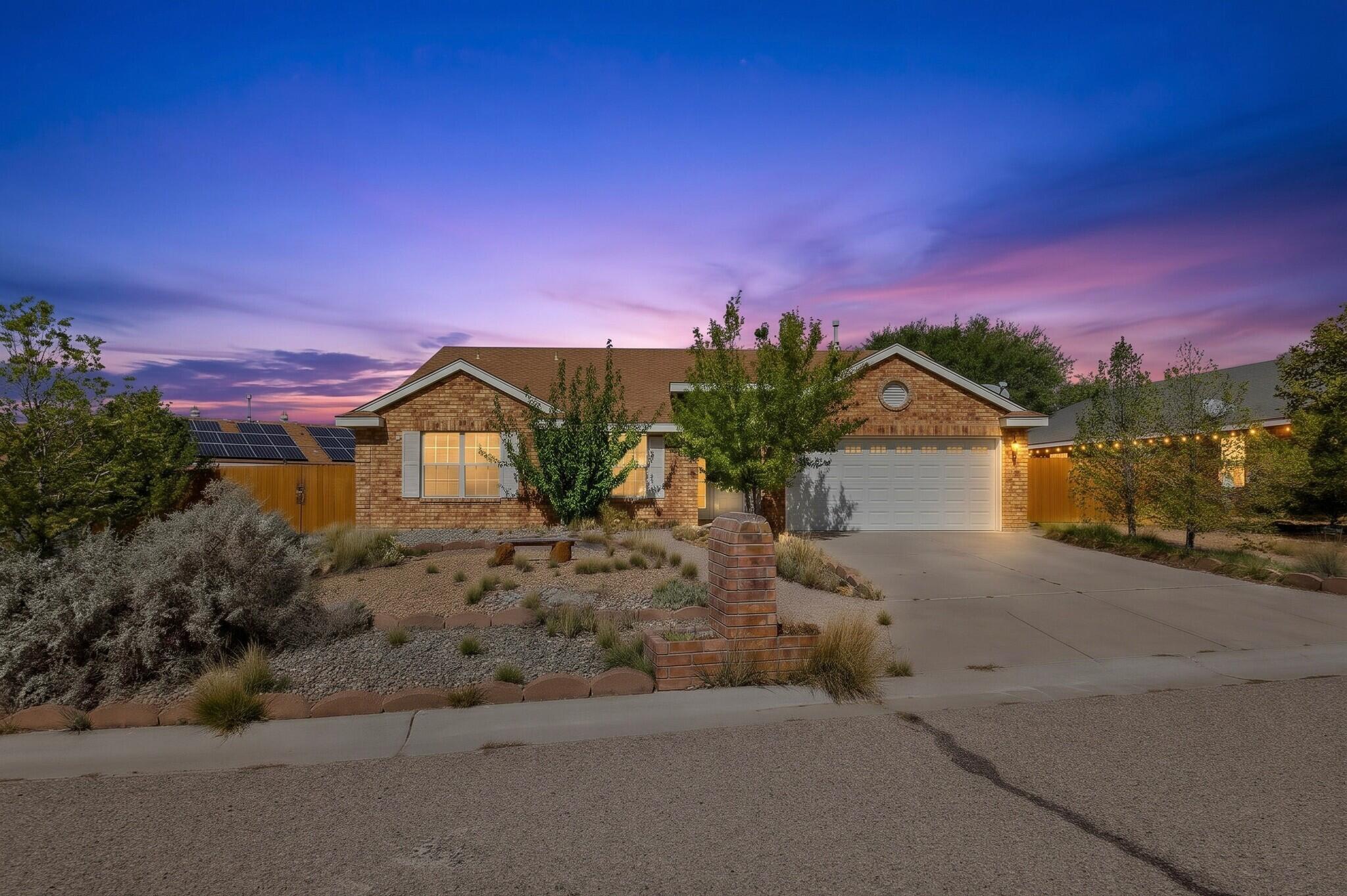 19 Pinon Avenue