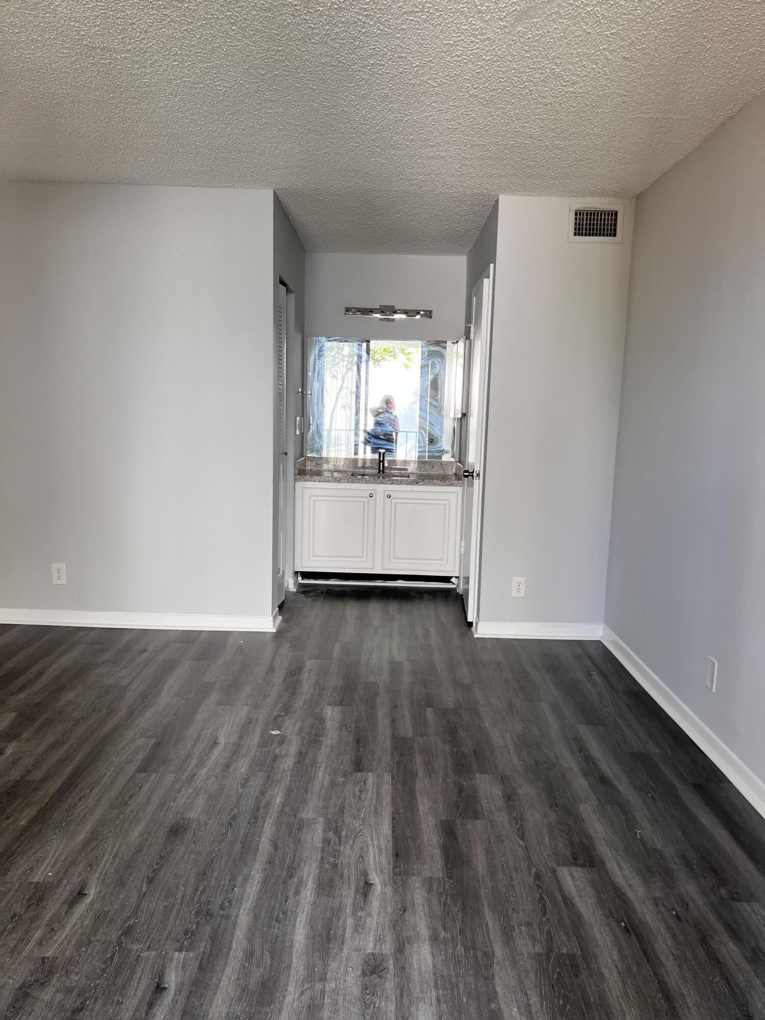 718 Executive Center Drive 24