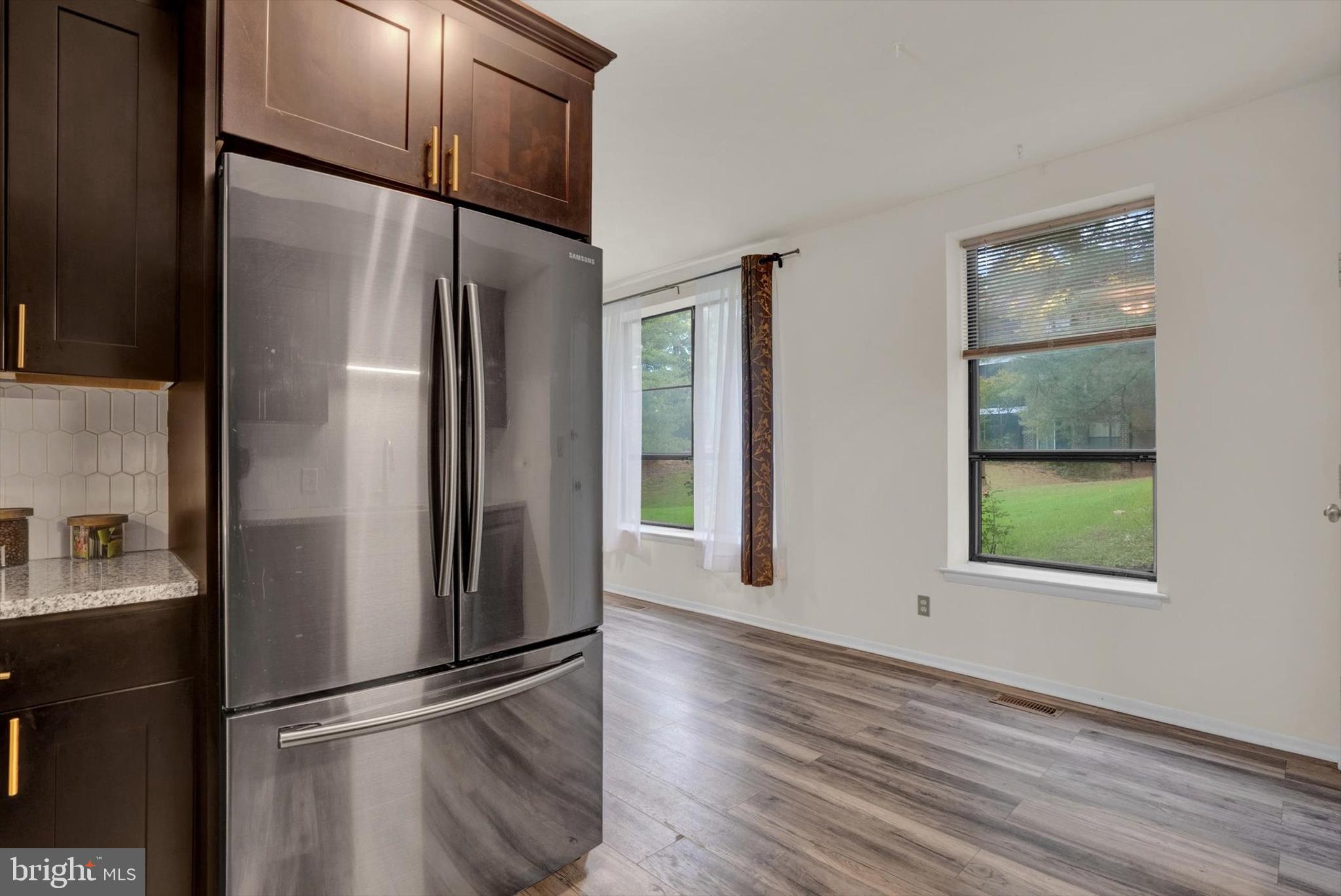 8 Fairway Road