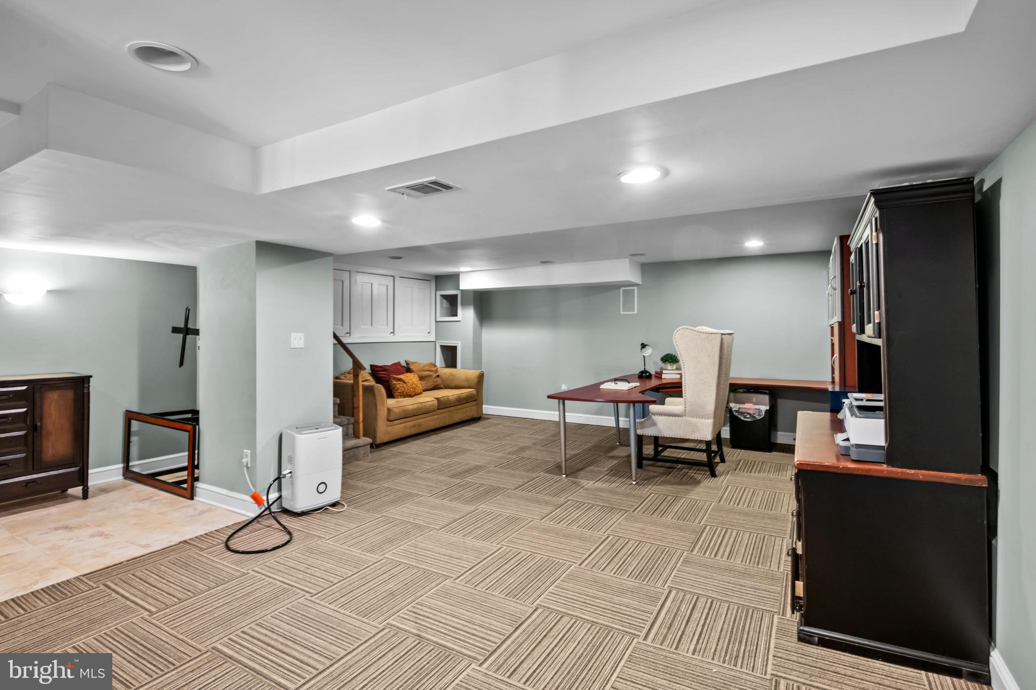 8 Trent Pl