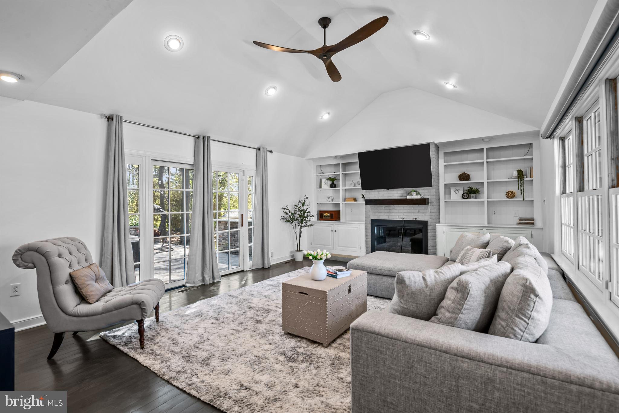 8 Trent Pl