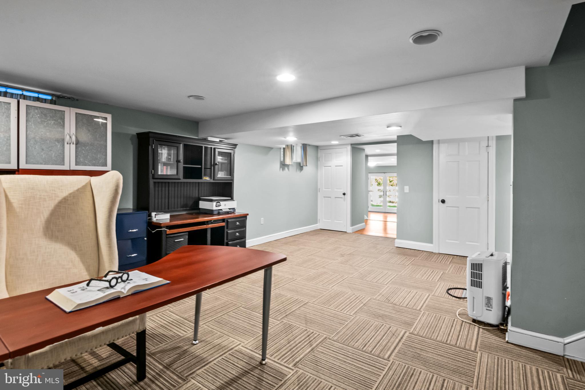 8 Trent Pl