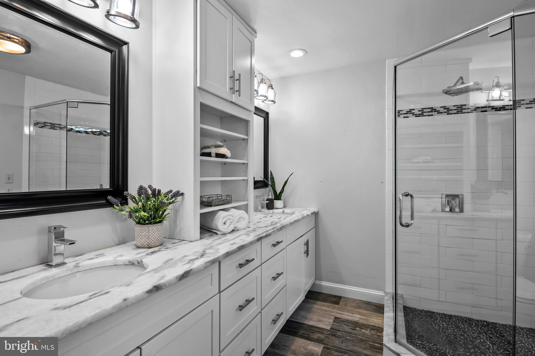 8 Trent Pl