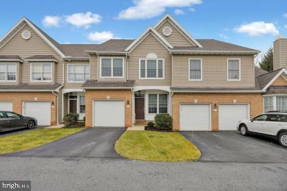2 Wyomissing Ct