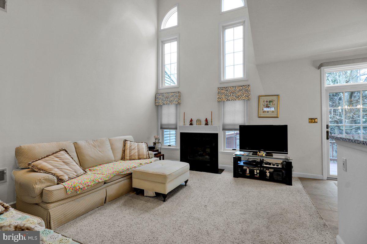2 Wyomissing Ct