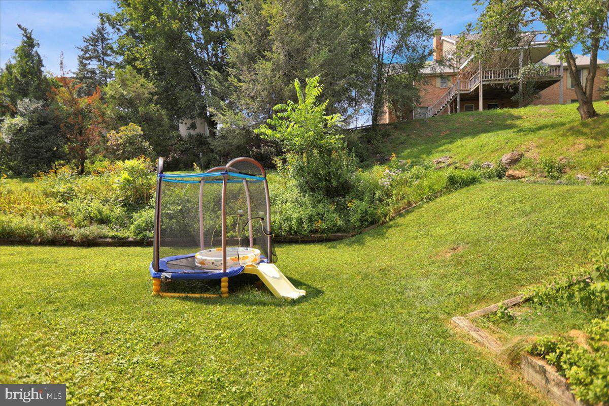 501 Edison Ct