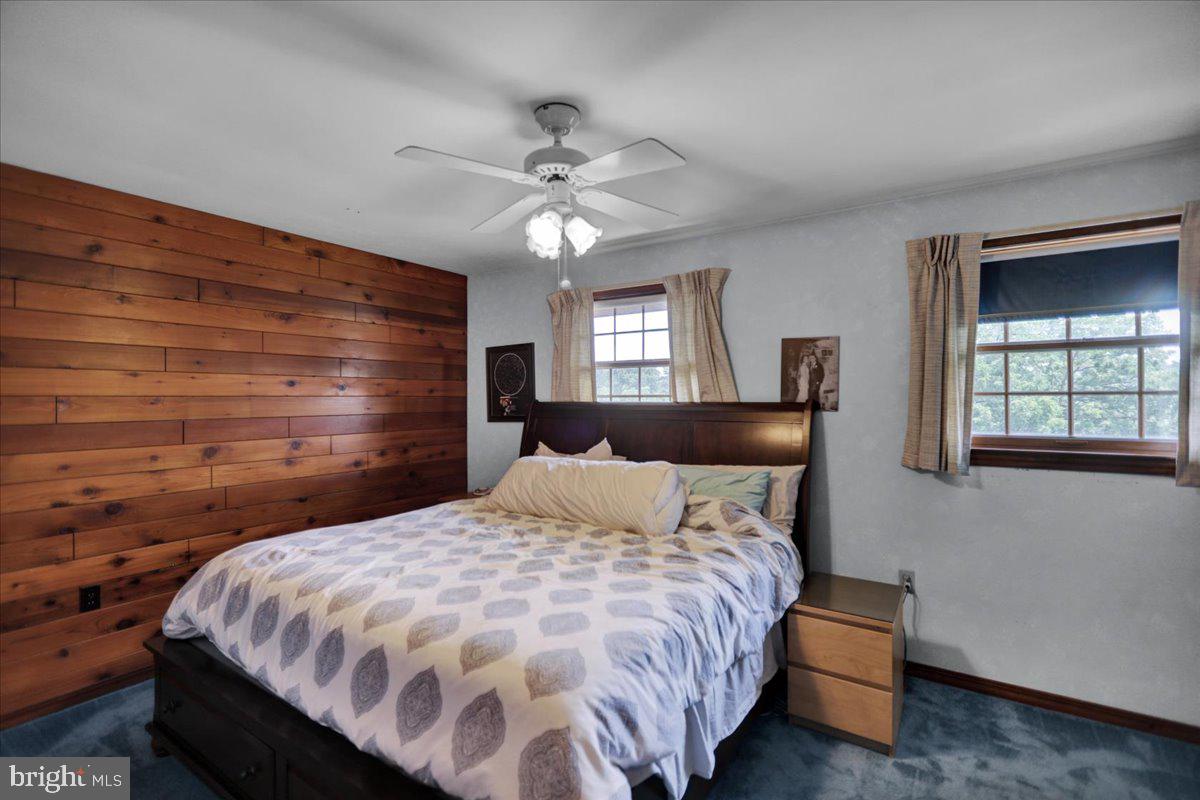 501 Edison Ct
