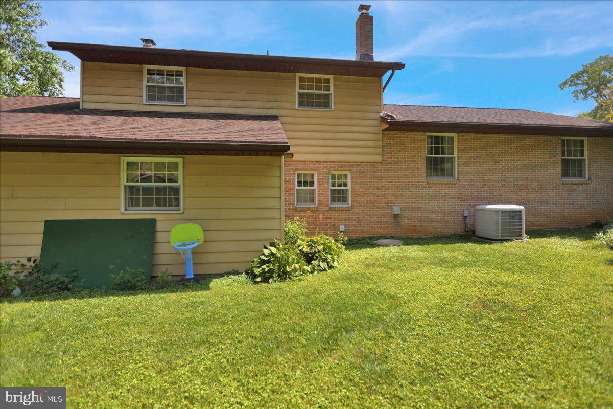 501 Edison Ct