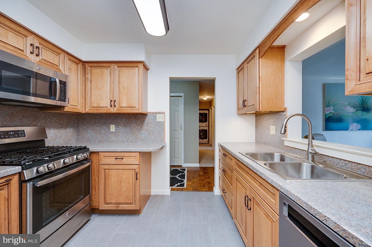 1801 Cambridge Ave #C-20