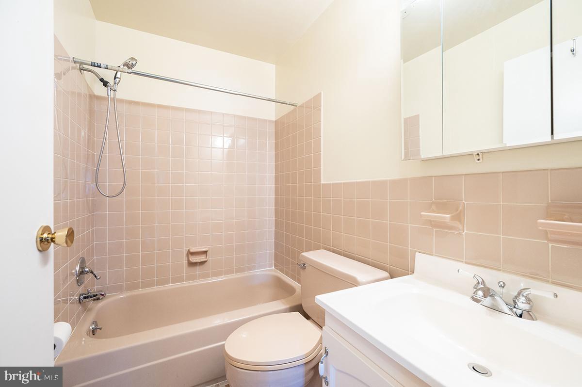 1801 Cambridge Ave #C-20