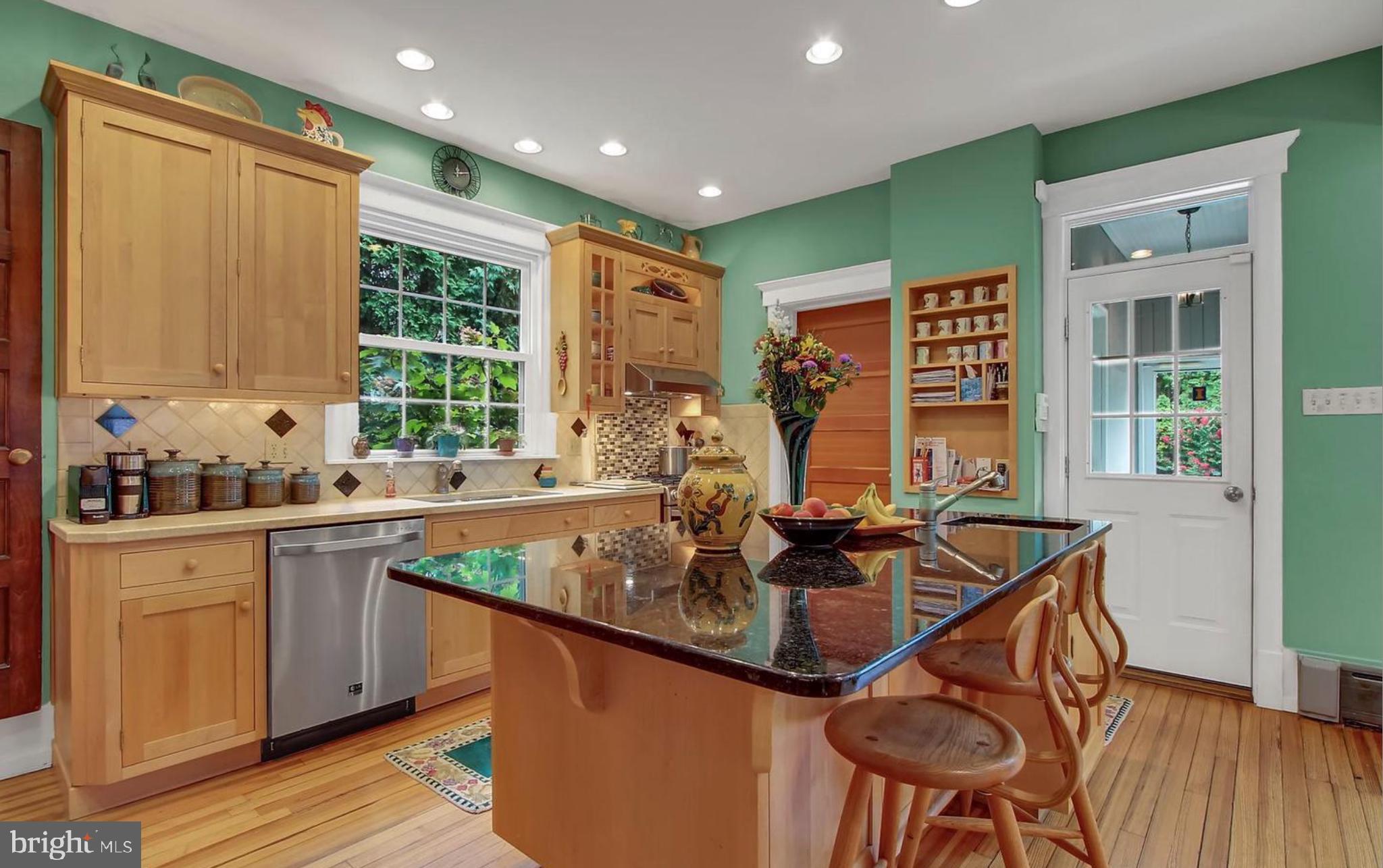 22 WYOMISSING BOULEVARD
