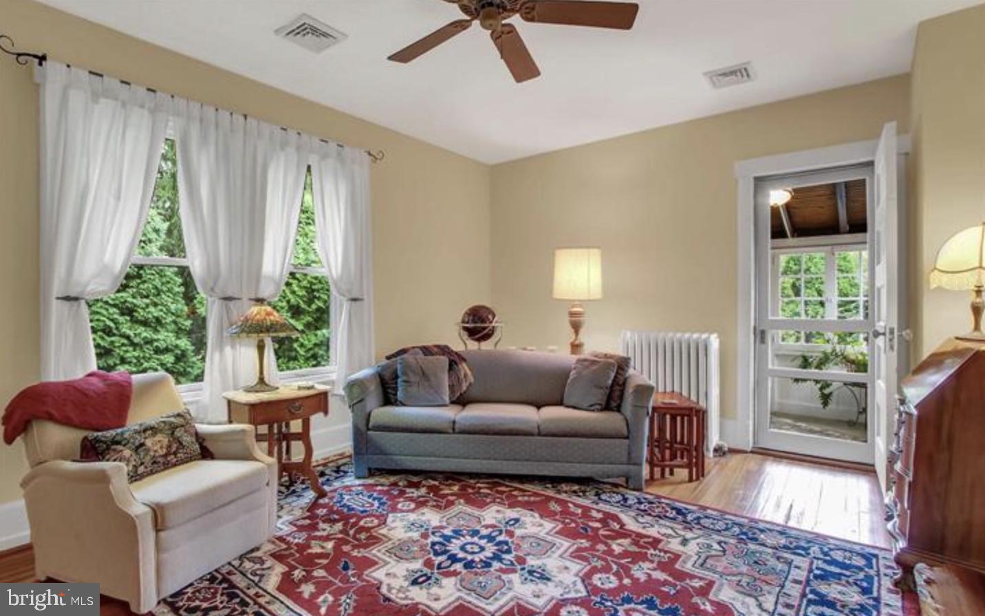 22 WYOMISSING BOULEVARD