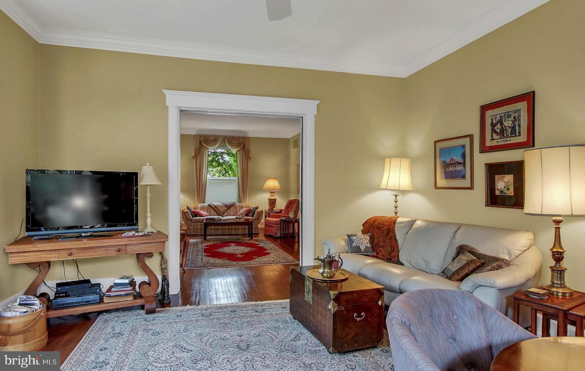 22 WYOMISSING BOULEVARD