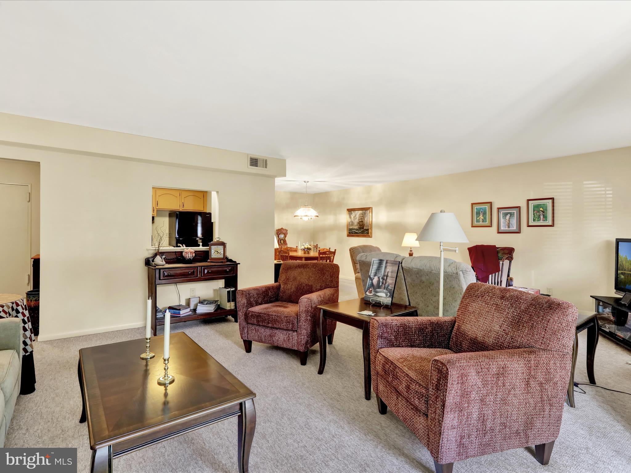 1801 CAMBRIDGE AVENUE B4