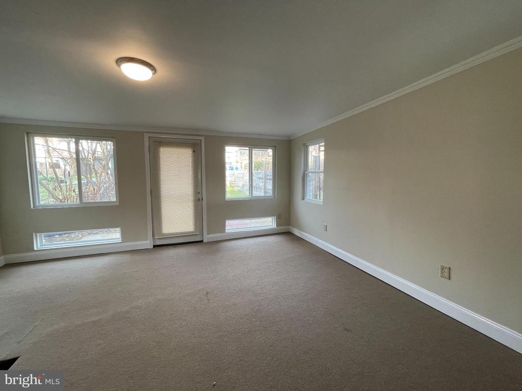 226 SYCAMORE ROAD