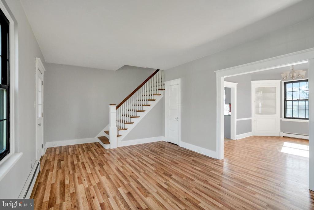 315 SUNSET ROAD
