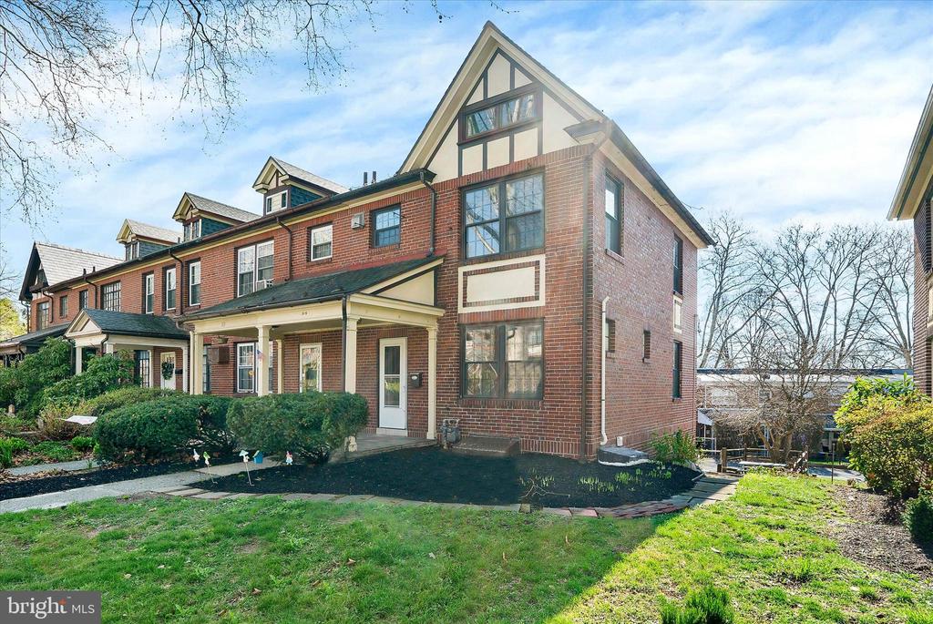 315 SUNSET ROAD