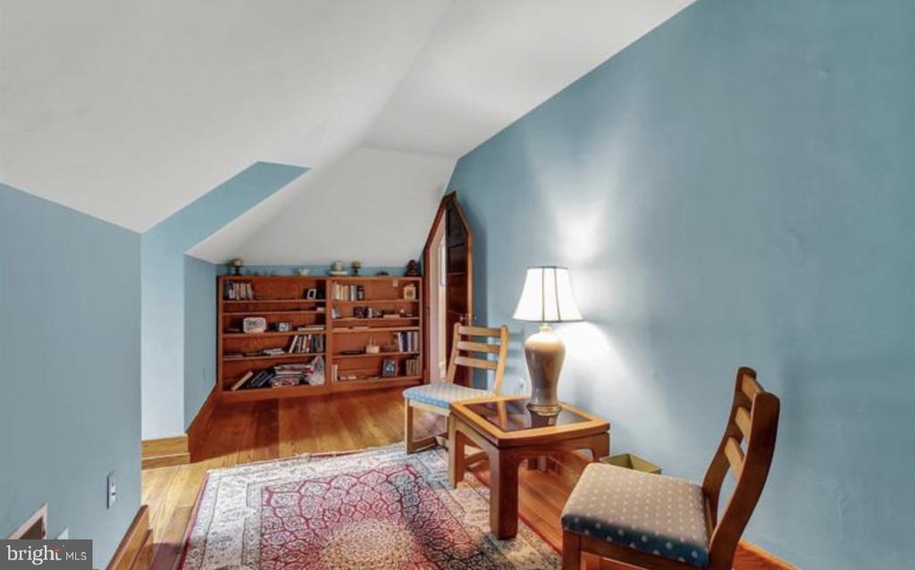 22 WYOMISSING