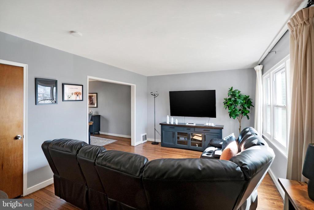 416 SYCAMORE ROAD