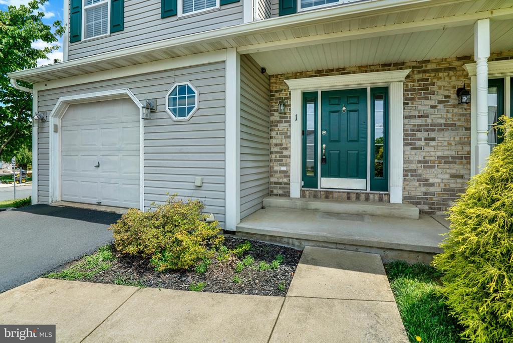 1 ONTARIO DRIVE