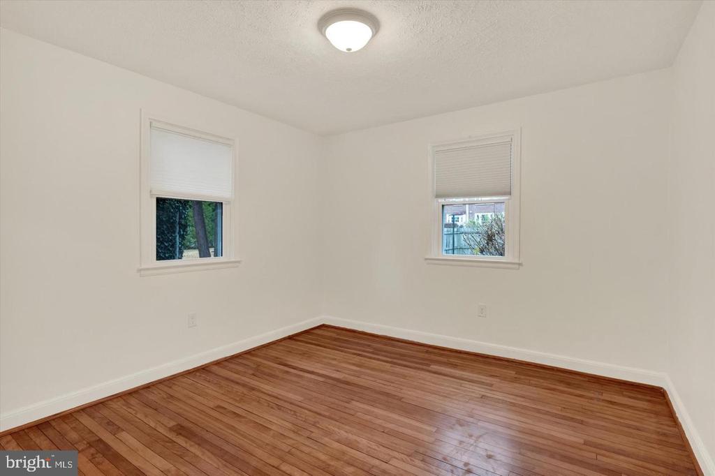 404 SPRUCE STREET