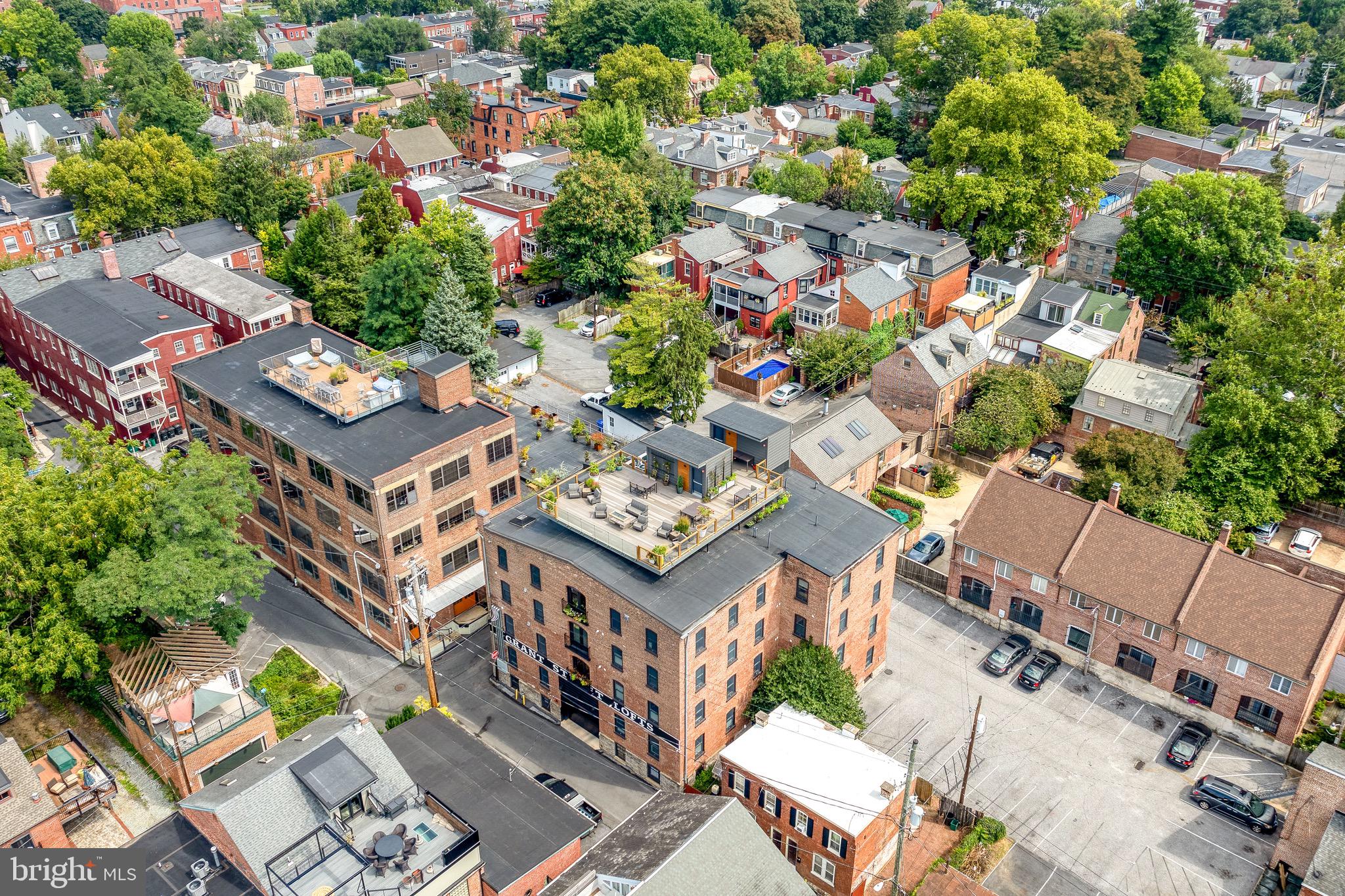228 E Grant St #2b