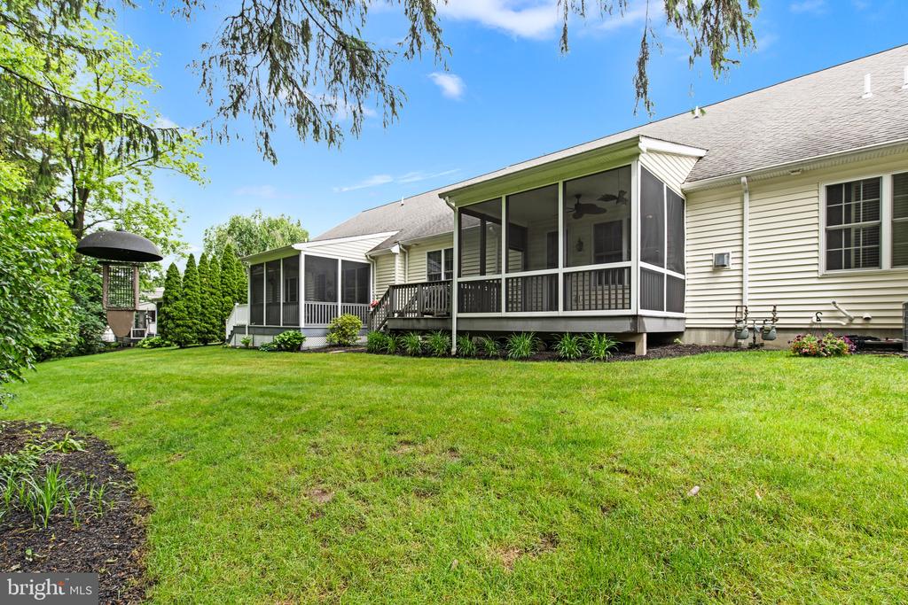 1816 WINDSONG LANE