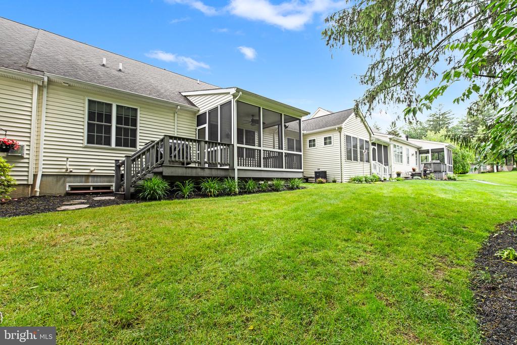 1816 WINDSONG LANE